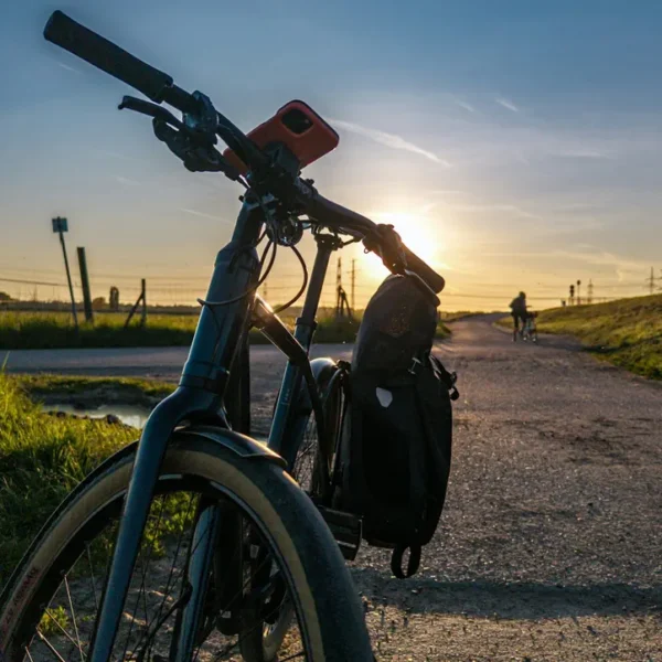 fahrrad im sonnenuntergang